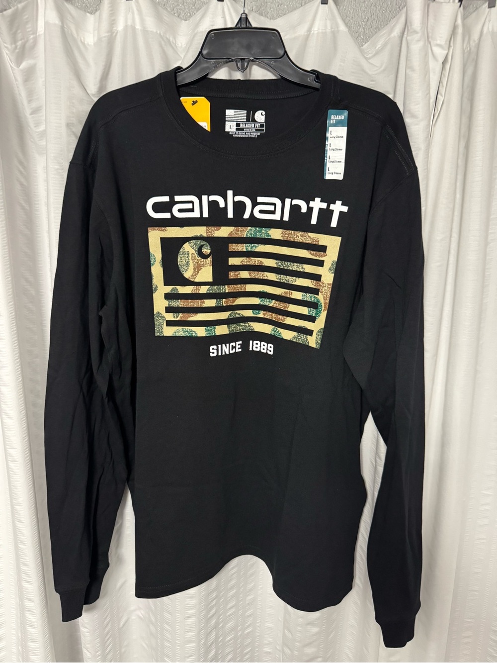 Carhartt Camo Flag Graphic Tee, Men’s Large